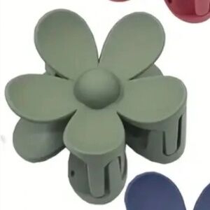 Army Green Flower Claw Clip